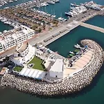 Puerto Marina Prázdninový dům *